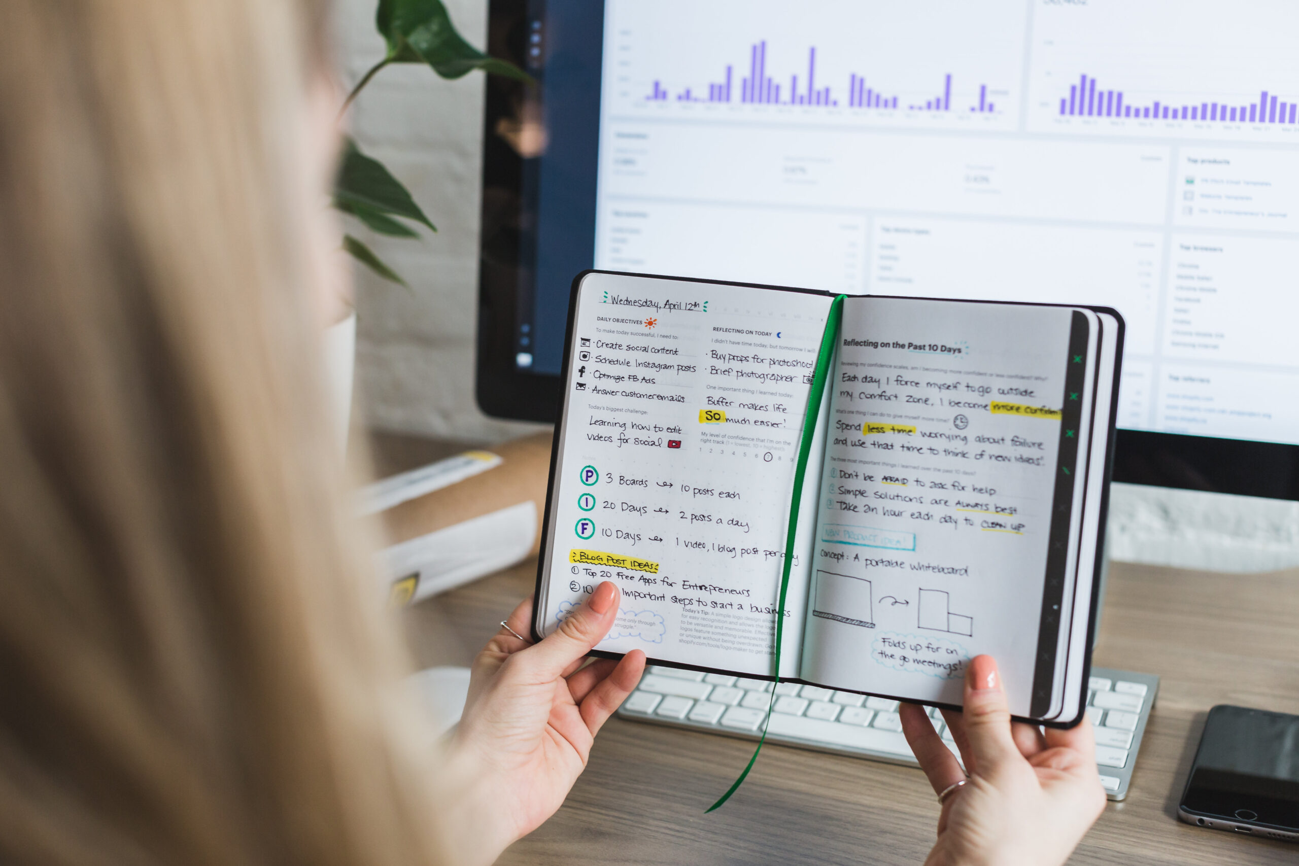 How to Create a Performance Marketing Report That Clients Actually Understand